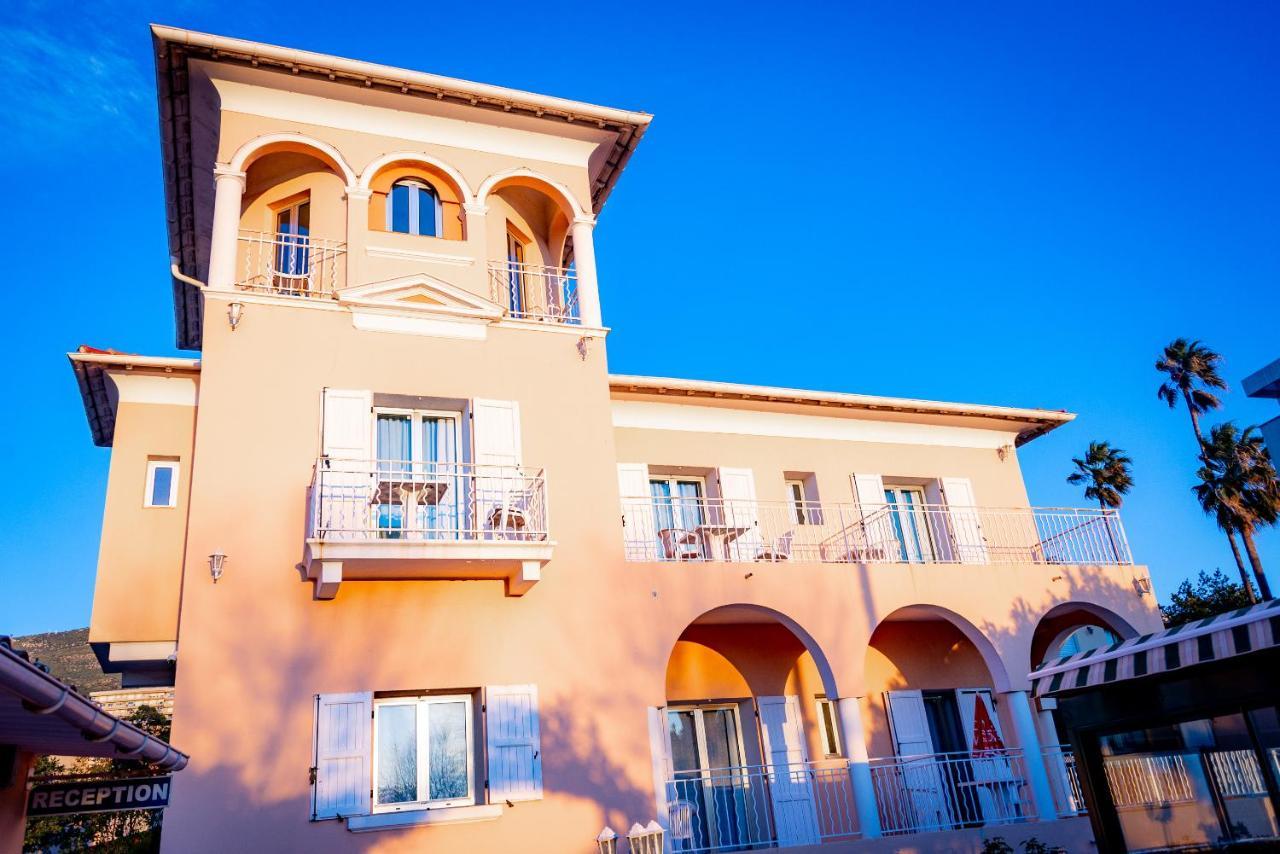 Hotel Et Appartements Reine D'Azur Roquebrune-Cap-Martin Exteriér fotografie