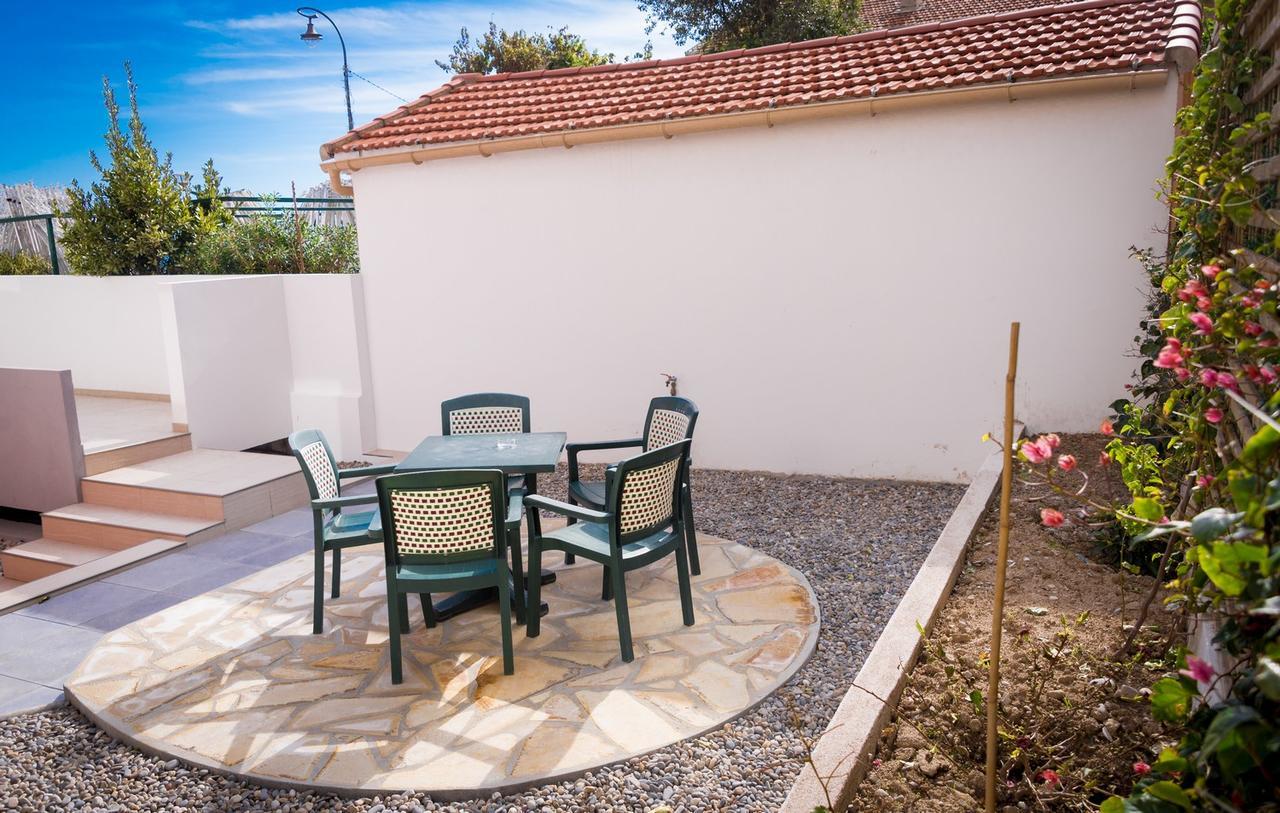 Hotel Et Appartements Reine D'Azur Roquebrune-Cap-Martin Exteriér fotografie