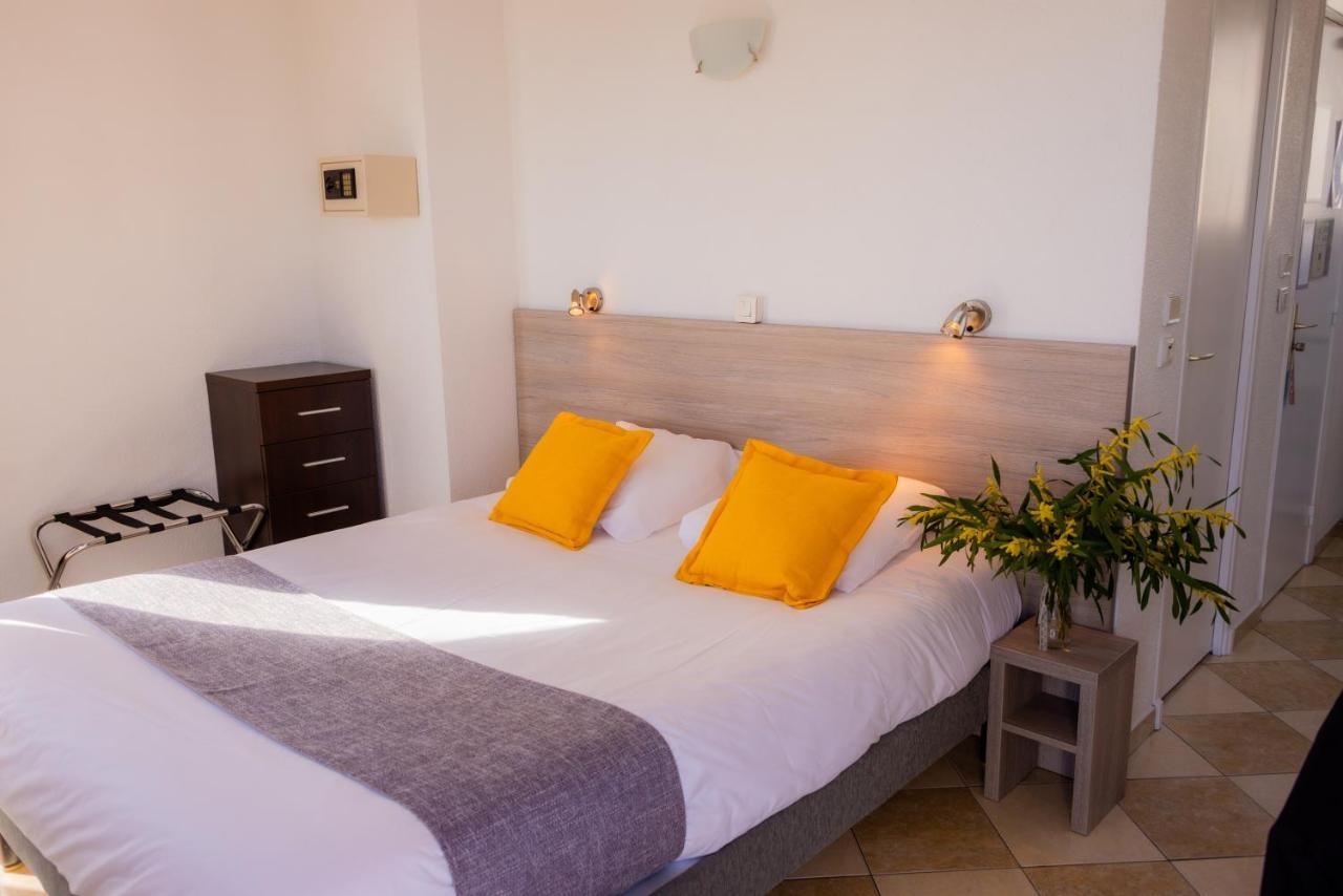 Hotel Et Appartements Reine D'Azur Roquebrune-Cap-Martin Exteriér fotografie
