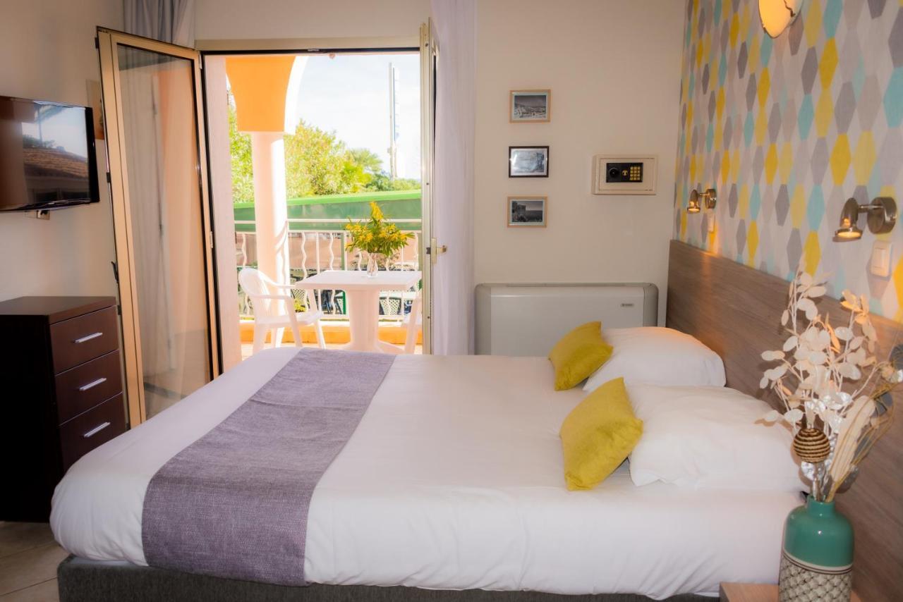 Hotel Et Appartements Reine D'Azur Roquebrune-Cap-Martin Exteriér fotografie